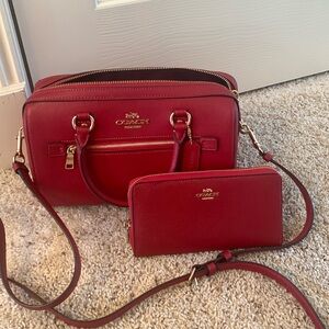 Coach purse and wallet. Excellent condition